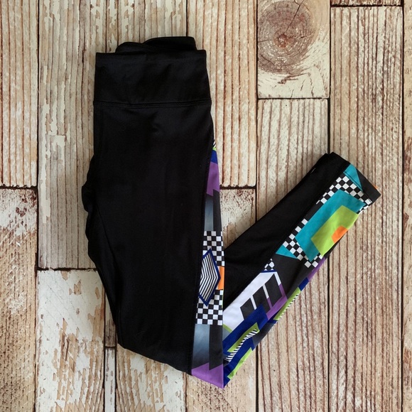LuLaRoe Pants - Lularoe Jordan Retro 80s Athletic Leggings